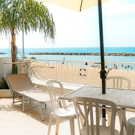 3 Bedroom Beautiful In Holiday home *