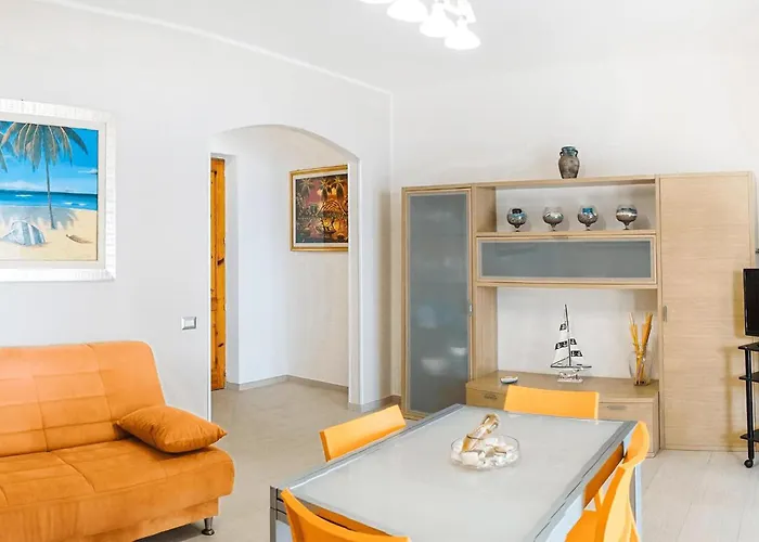 度假居 Awesome In *